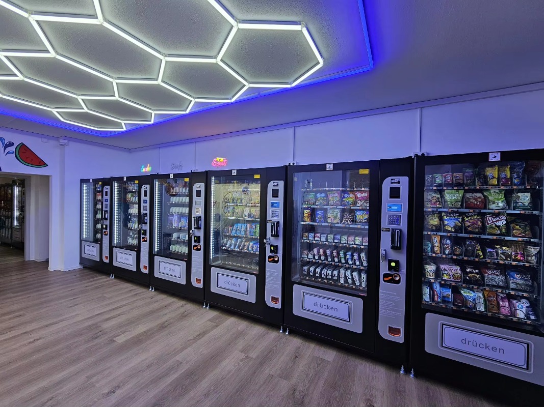 Commercial Smart Snack Vending - огляд і ціна Commercial Vending Machine